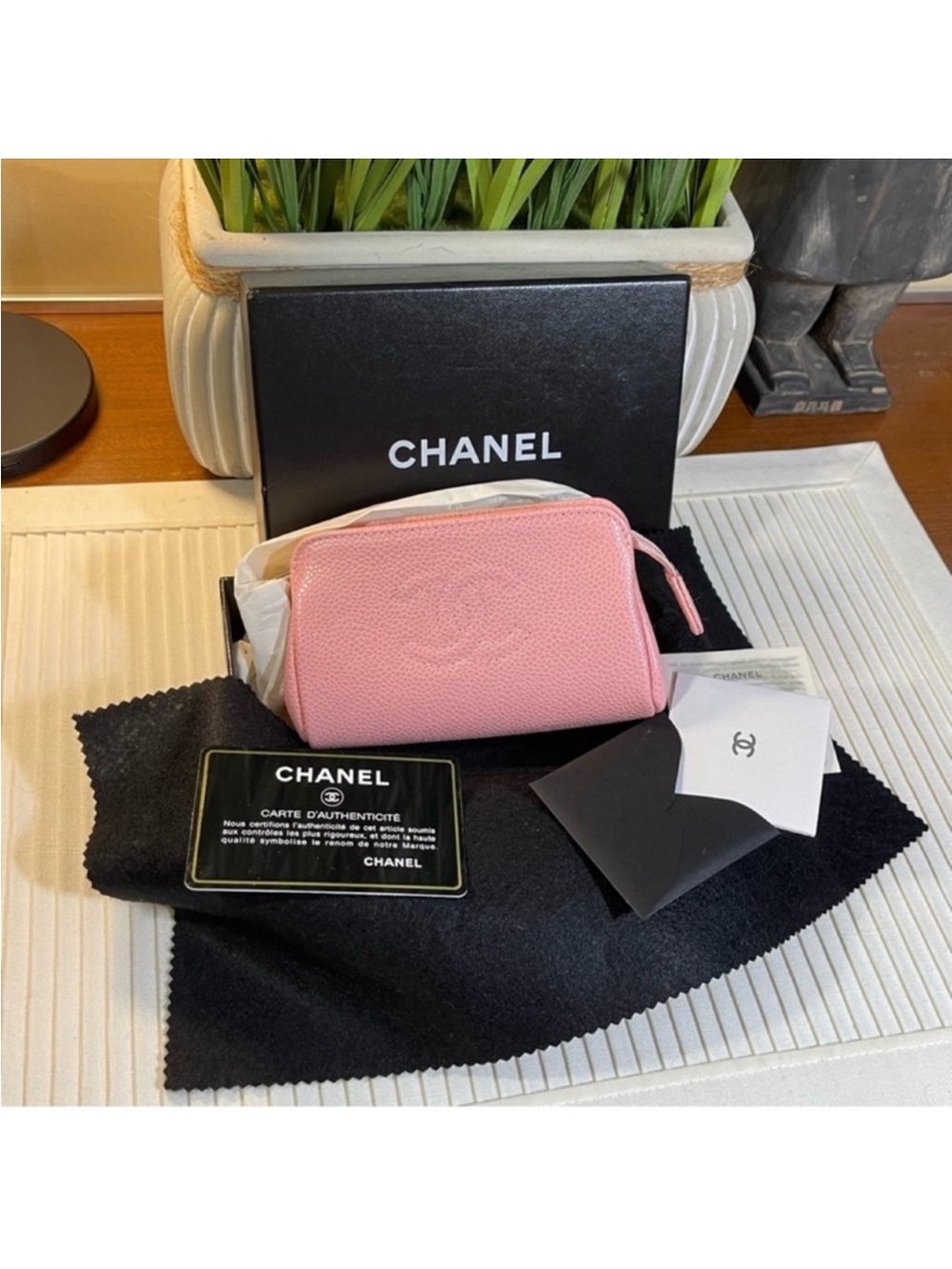Pouch Chanel Caviar Leather Mini Pink Pouch - Picture 15 of 16